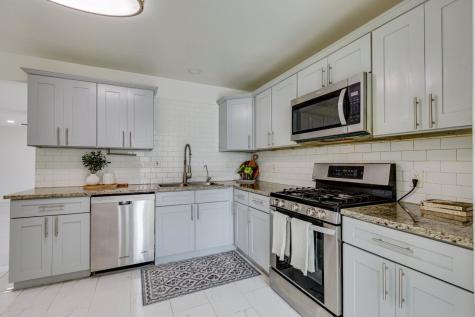 3831 Black Oak Drive Dallas TX 75241