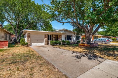 2812 Martin Lydon Avenue Fort Worth TX 76133