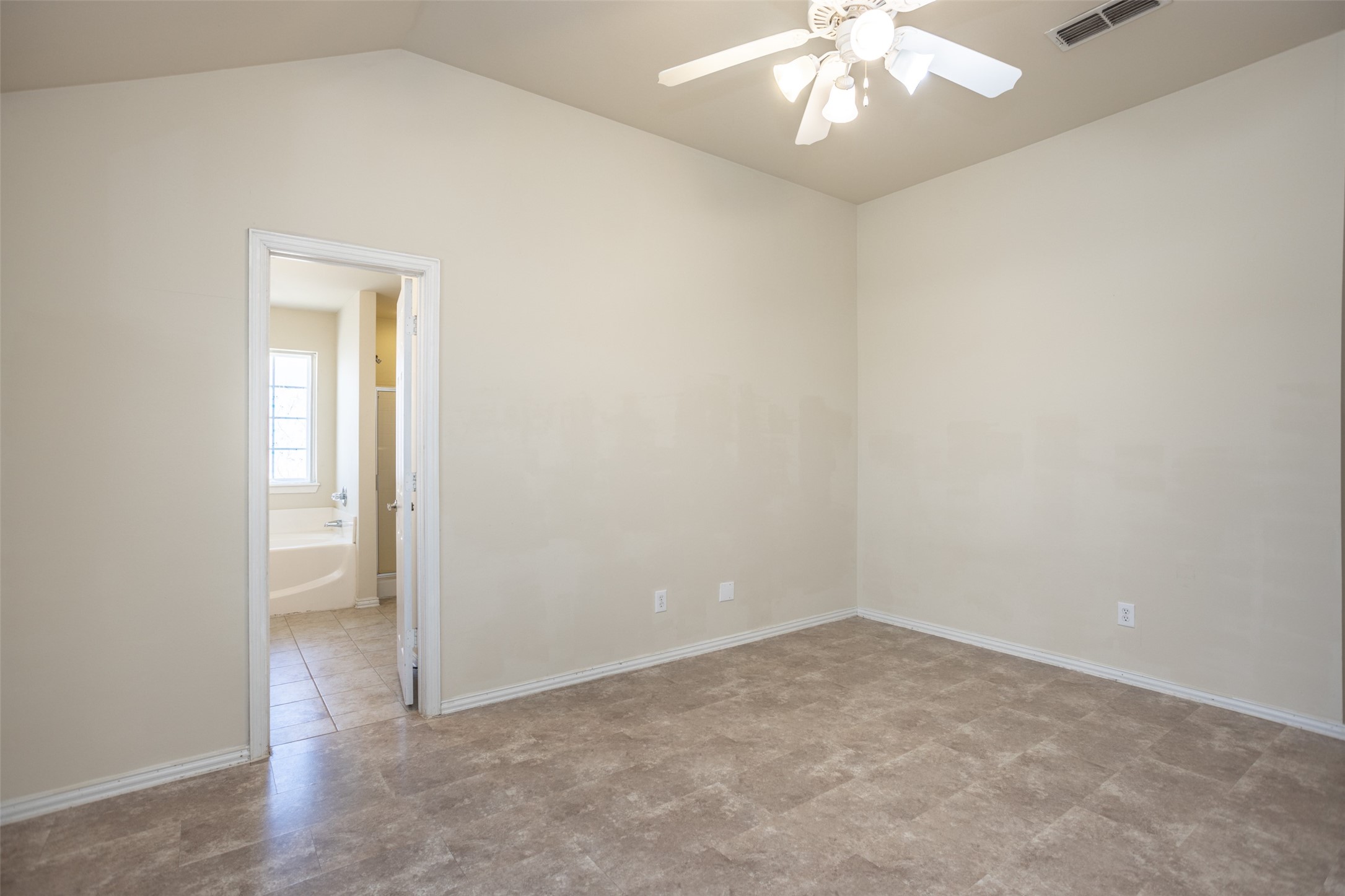 3511 Austin Street Gainesville TX 76240
