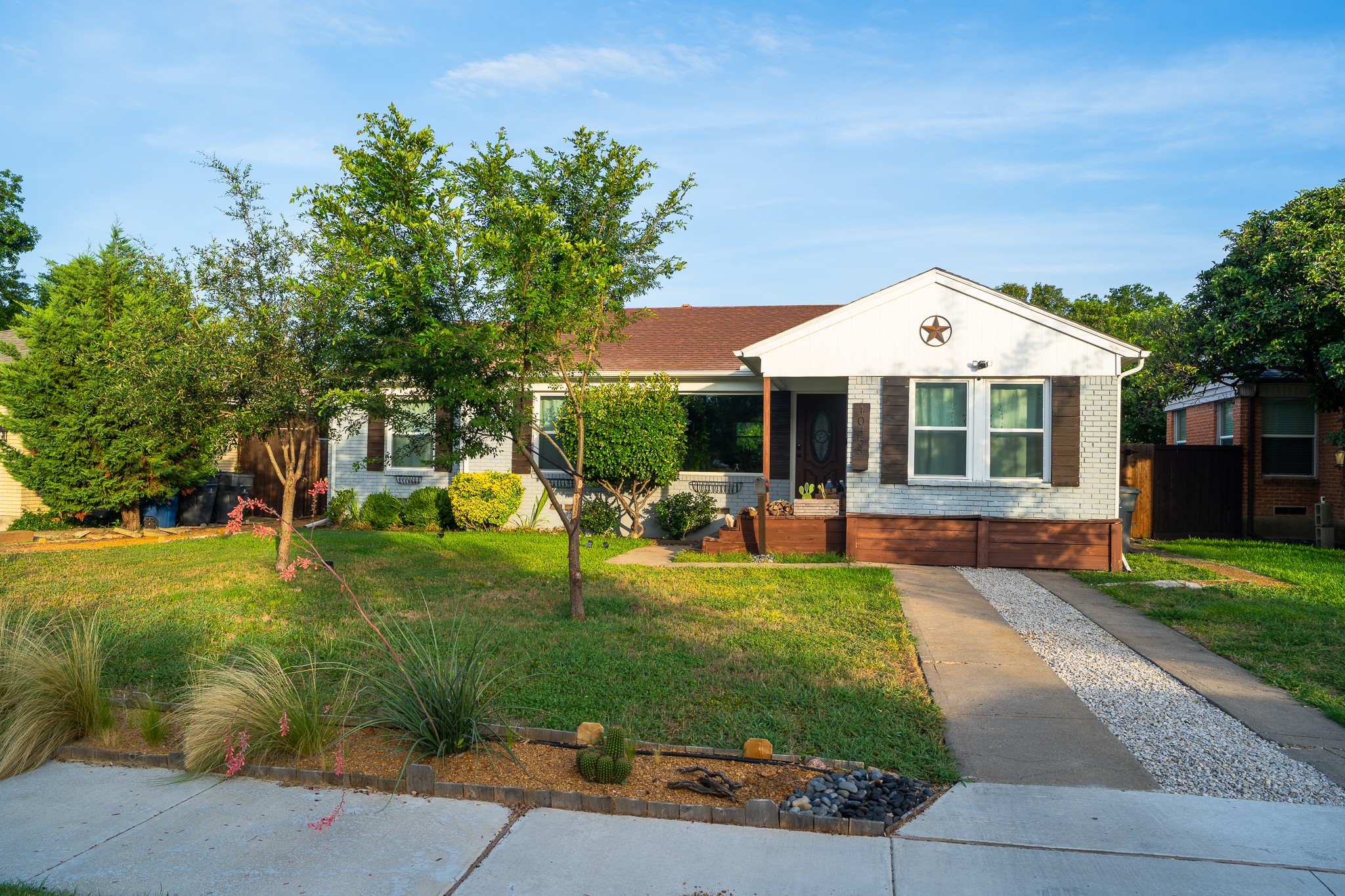 10353 Newcombe Drive Dallas TX 75228