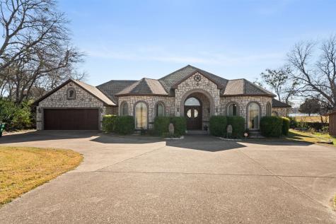 155 Lakeshore Drive Waxahachie TX 75165