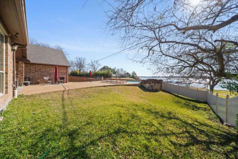 155 Lakeshore Drive Waxahachie TX 75165