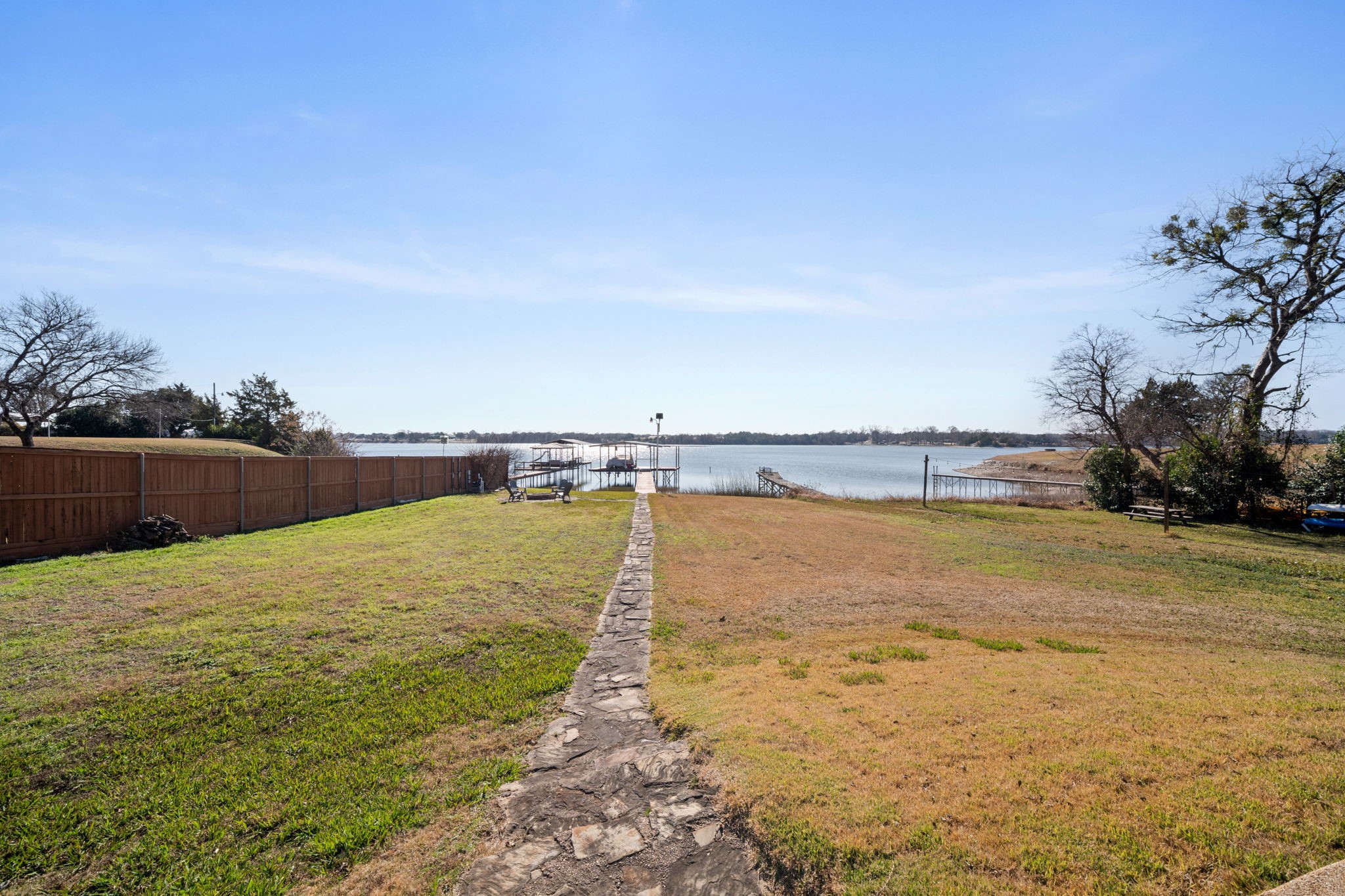 155 Lakeshore Drive Waxahachie TX 75165