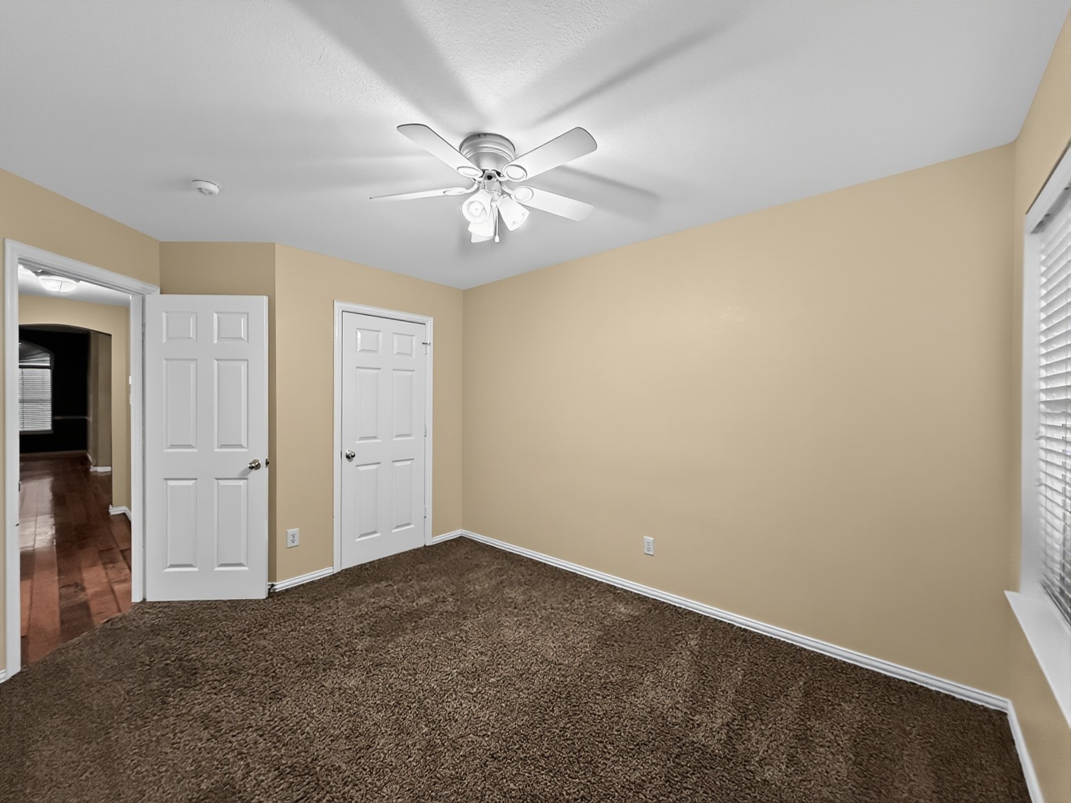 2025 Fair Oaks Circle Corinth TX 76210