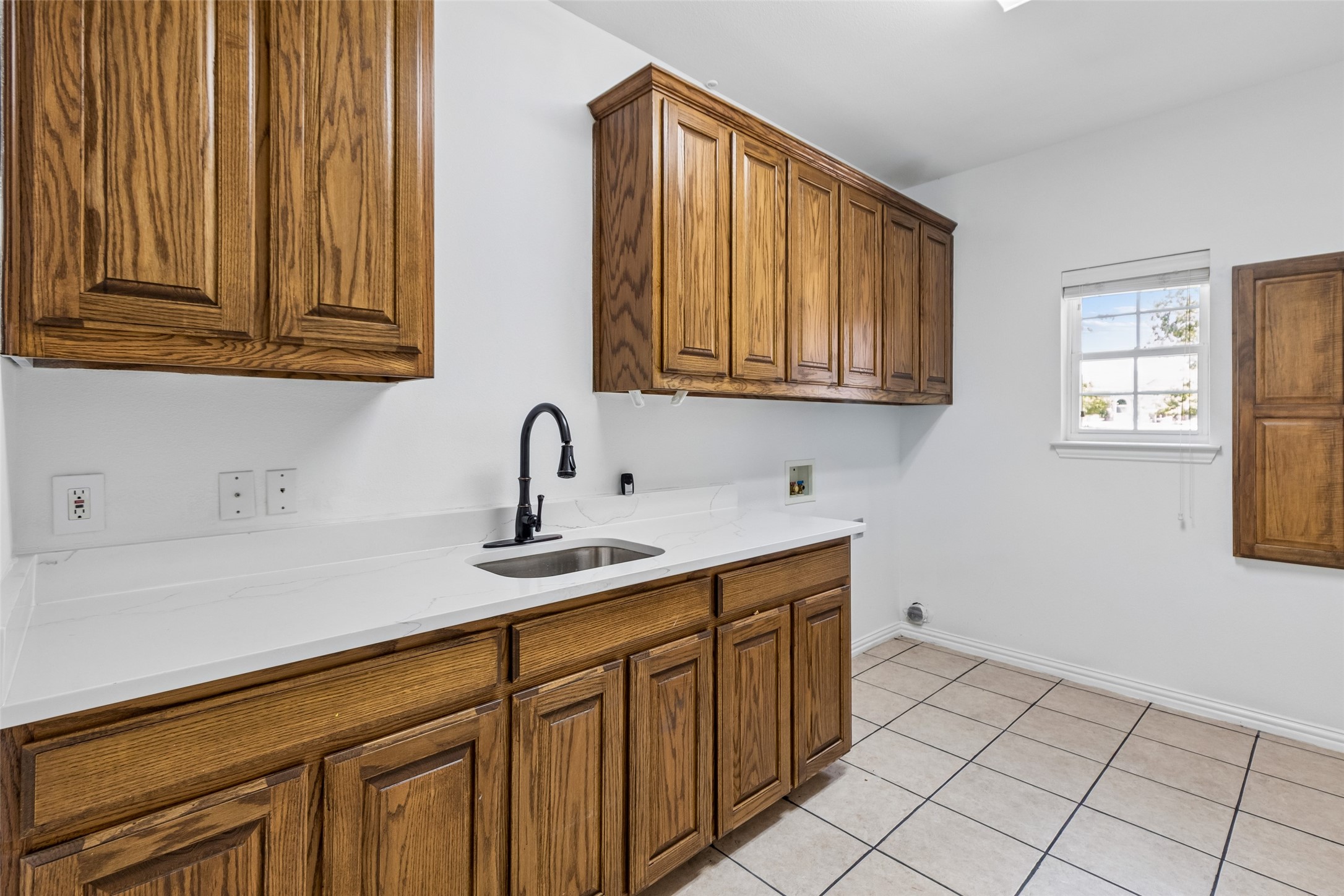 2105 Wood Duck Lane Granbury TX 76049