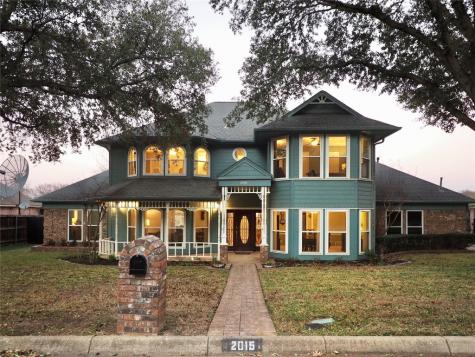 2015 Lakehill Court Arlington TX 76012