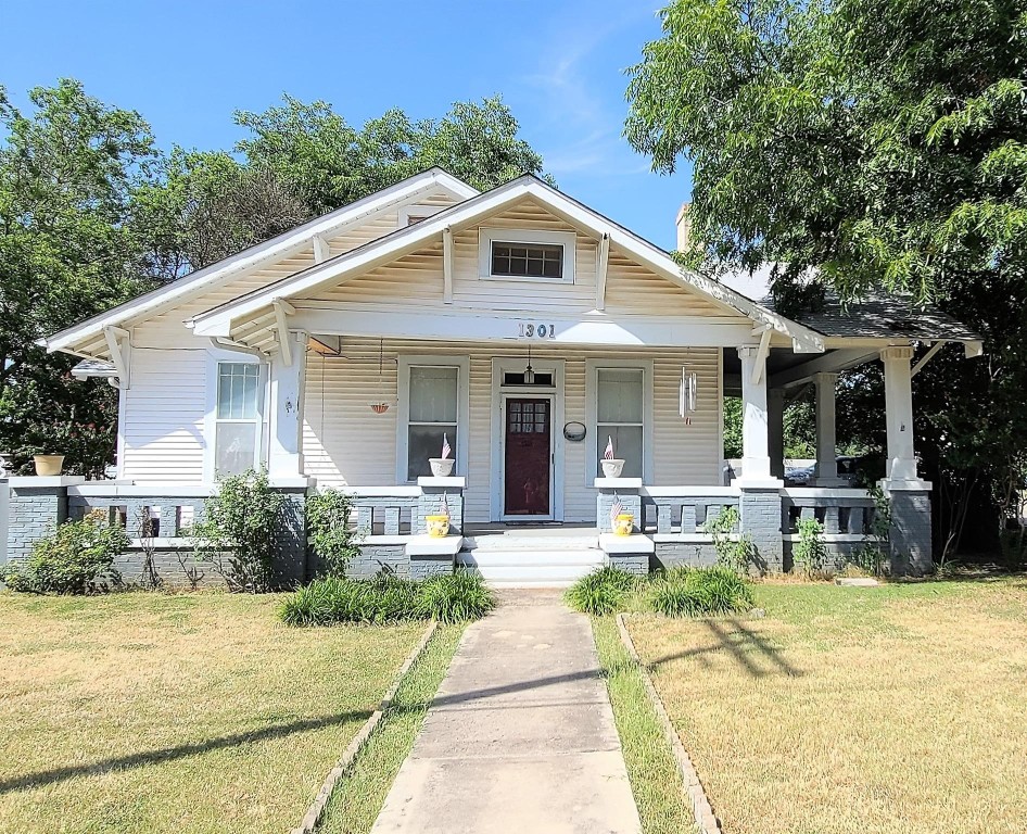 1301 8th Street Brownwood TX 76801
