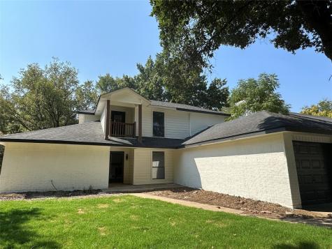 2335 Norwich Lane Grand Prairie TX 75052