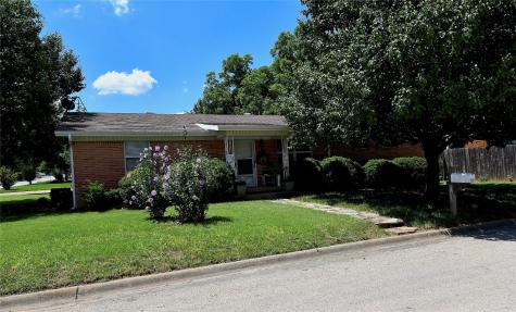 1201 W College Street Jacksboro TX 76458