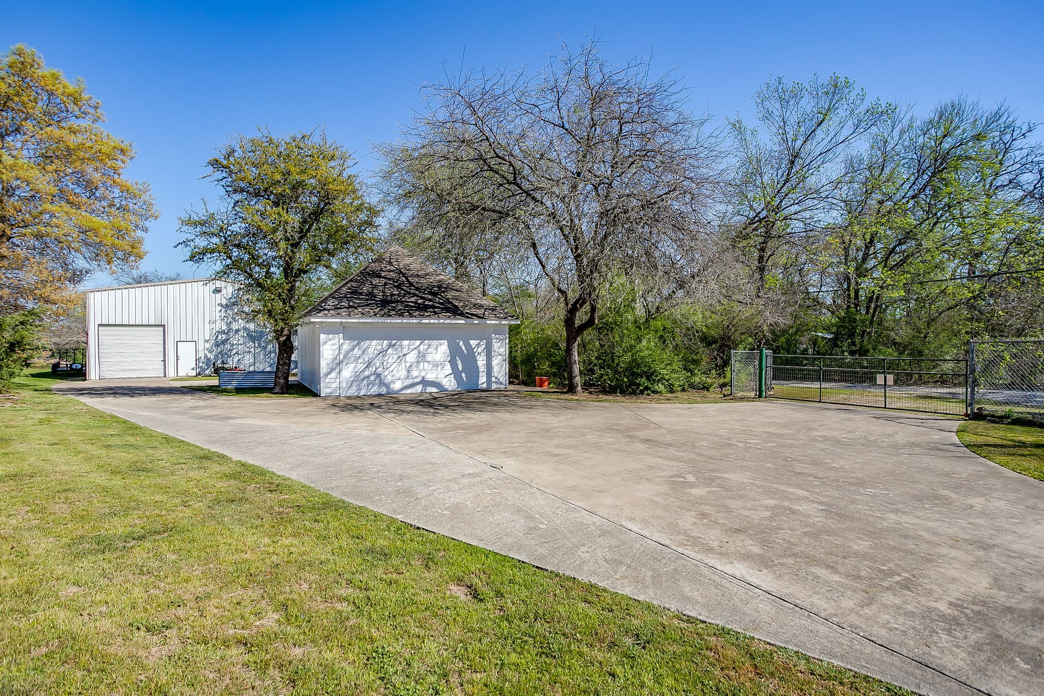 2300 Walter Smith Road Azle TX 76020