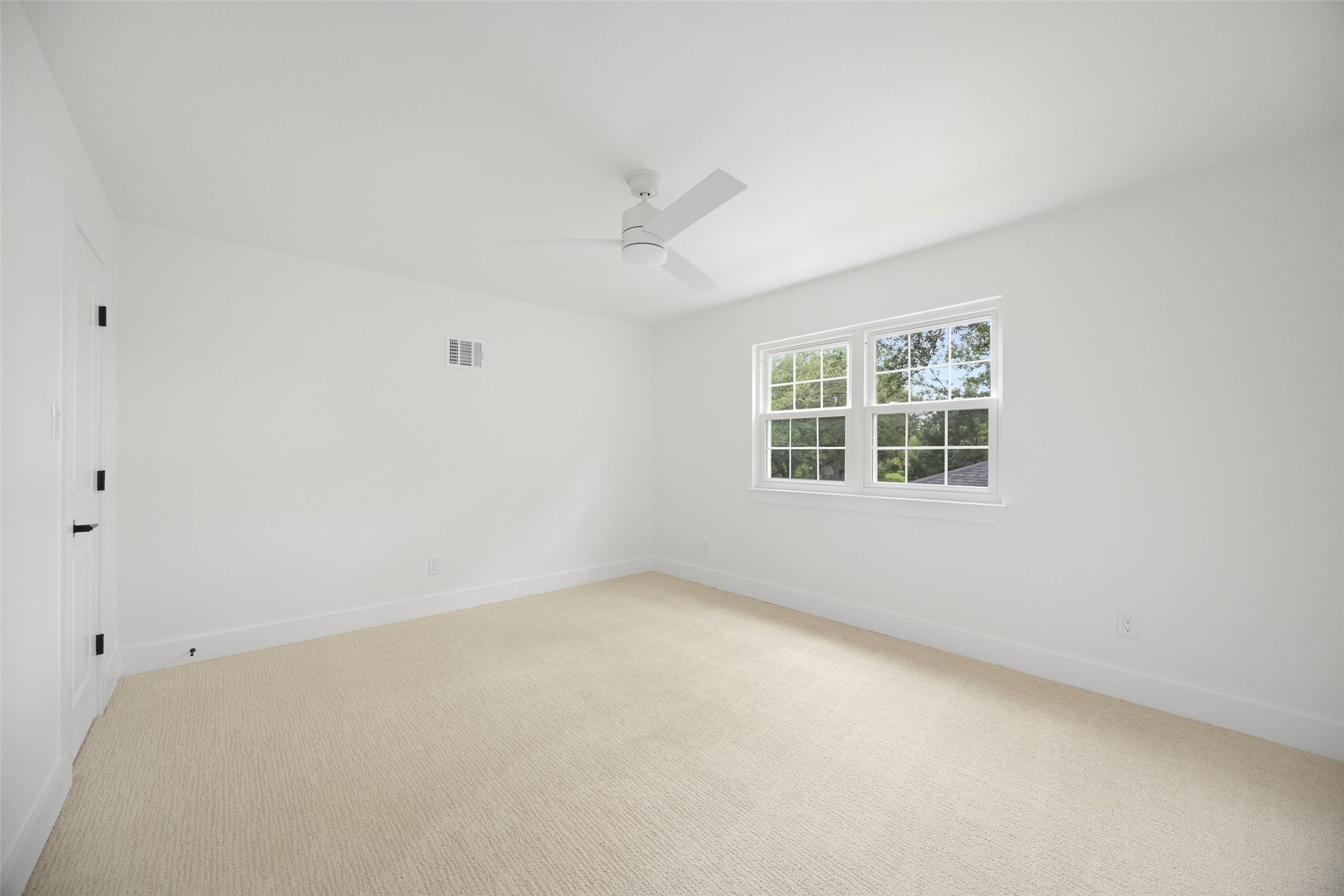 6153 Glennox Lane Dallas TX 75214