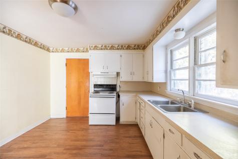 504 Oak Street Clyde TX 79510