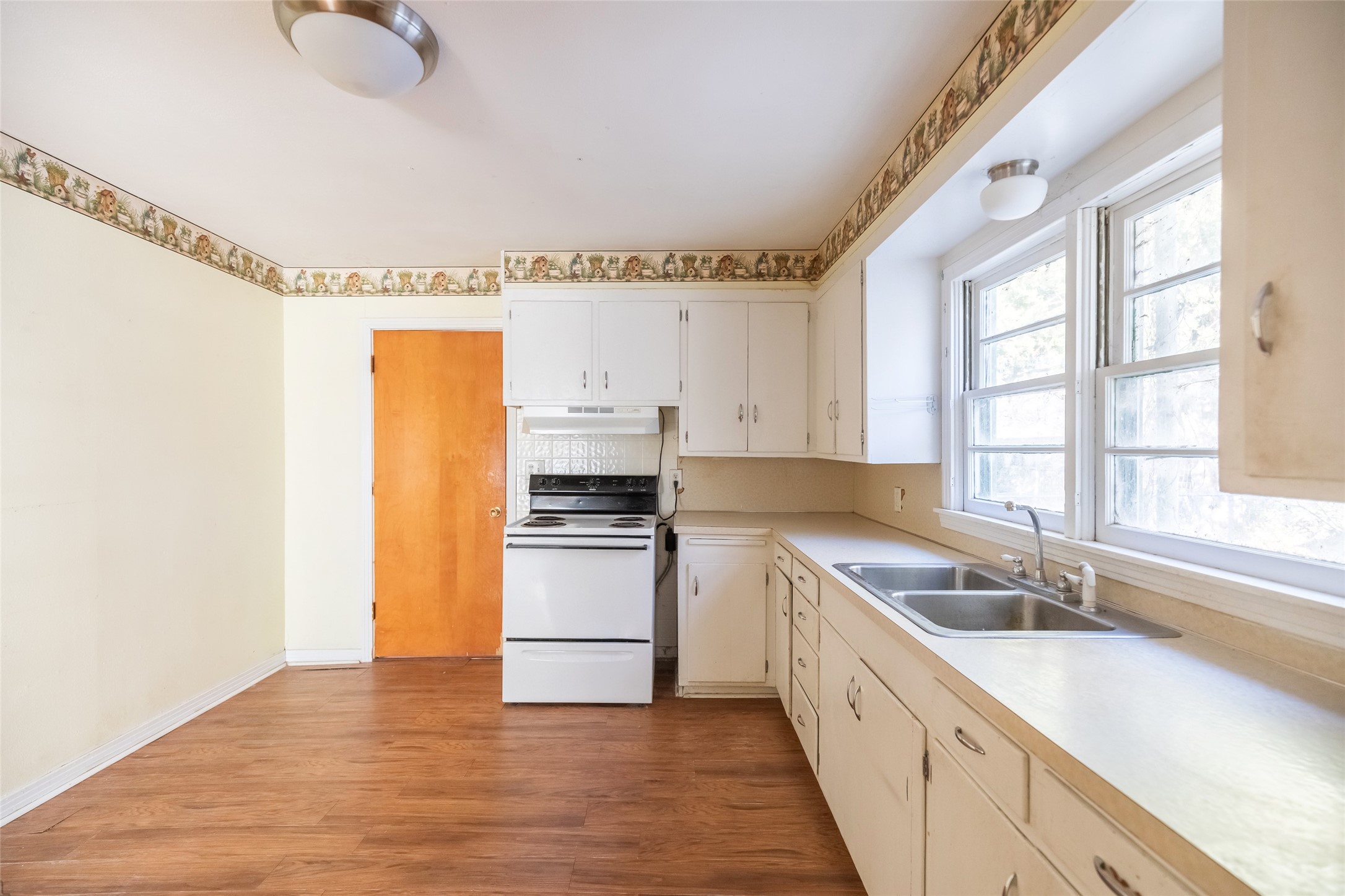 504 Oak Street Clyde TX 79510