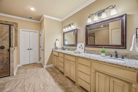 5711 Pebble Beach Drive Granbury TX 76049