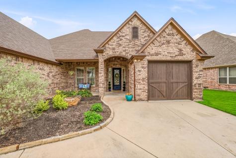 5711 Pebble Beach Drive Granbury TX 76049
