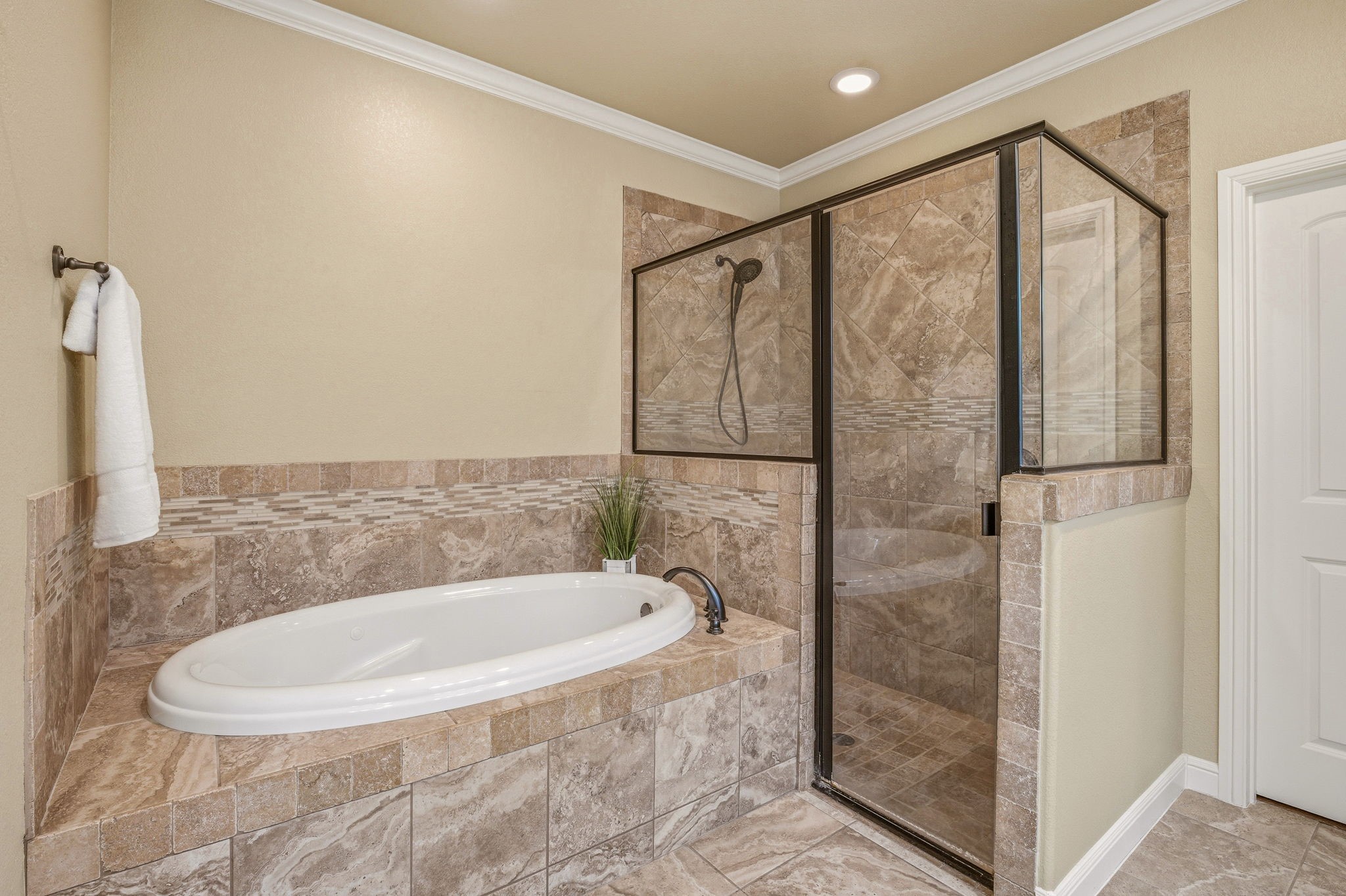 5711 Pebble Beach Drive Granbury TX 76049