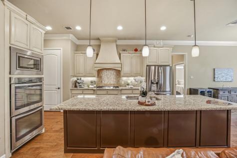 5711 Pebble Beach Drive Granbury TX 76049