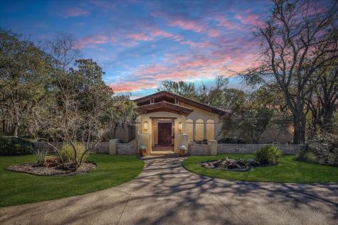 8309 Ashbriar Lane Fort Worth TX 76126