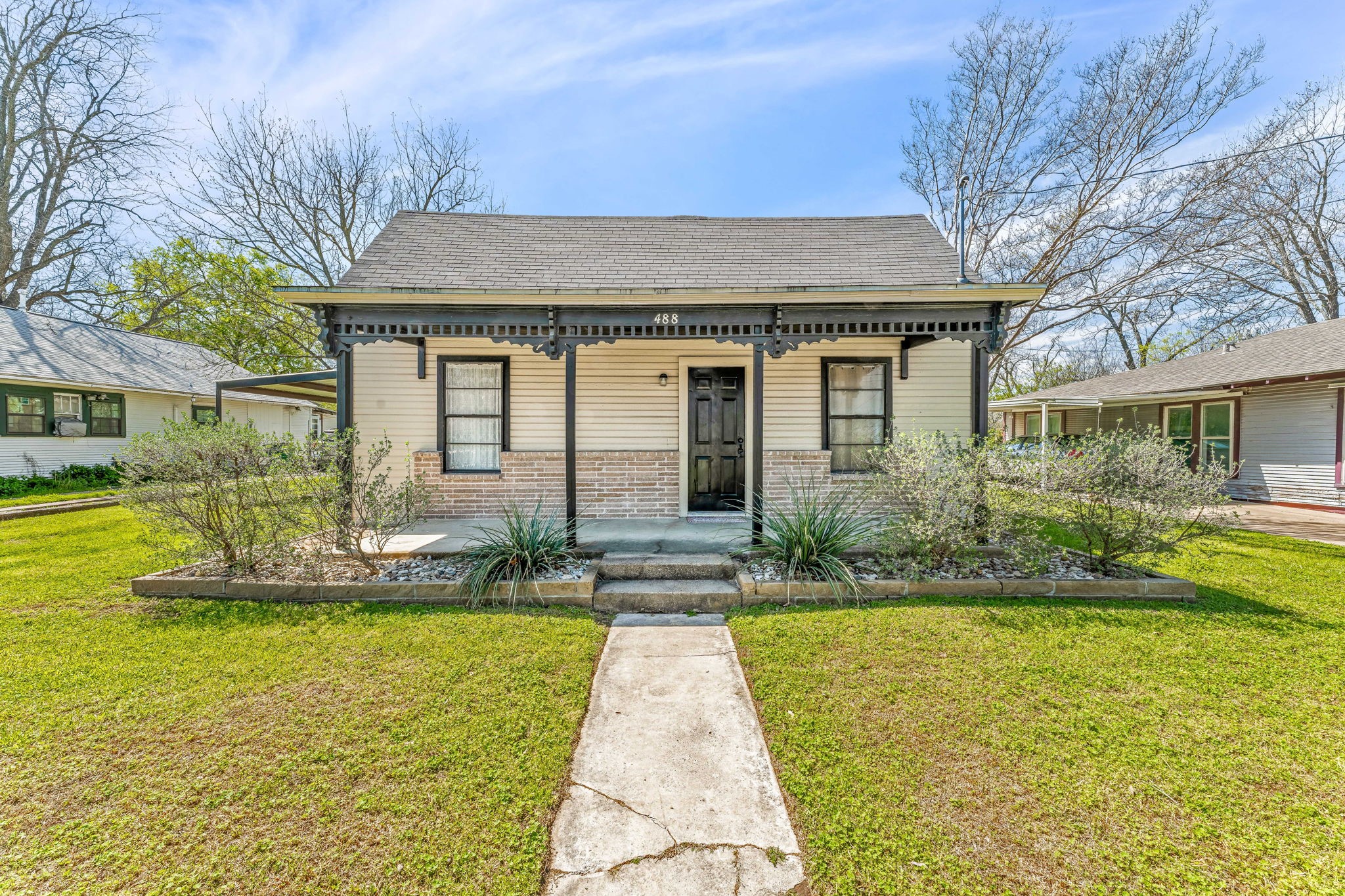 488 N Race Street Stephenville TX 76401