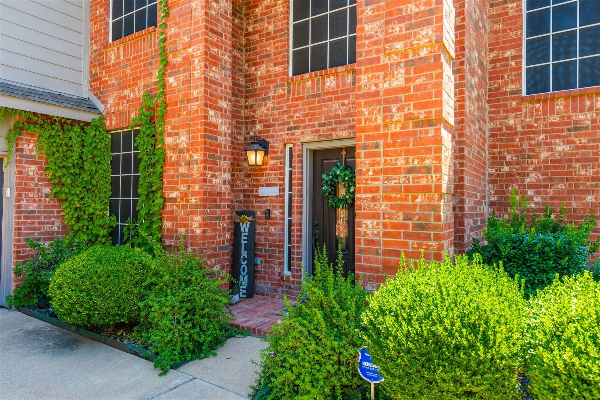 1417 Wilderness Trail Crowley TX 76036