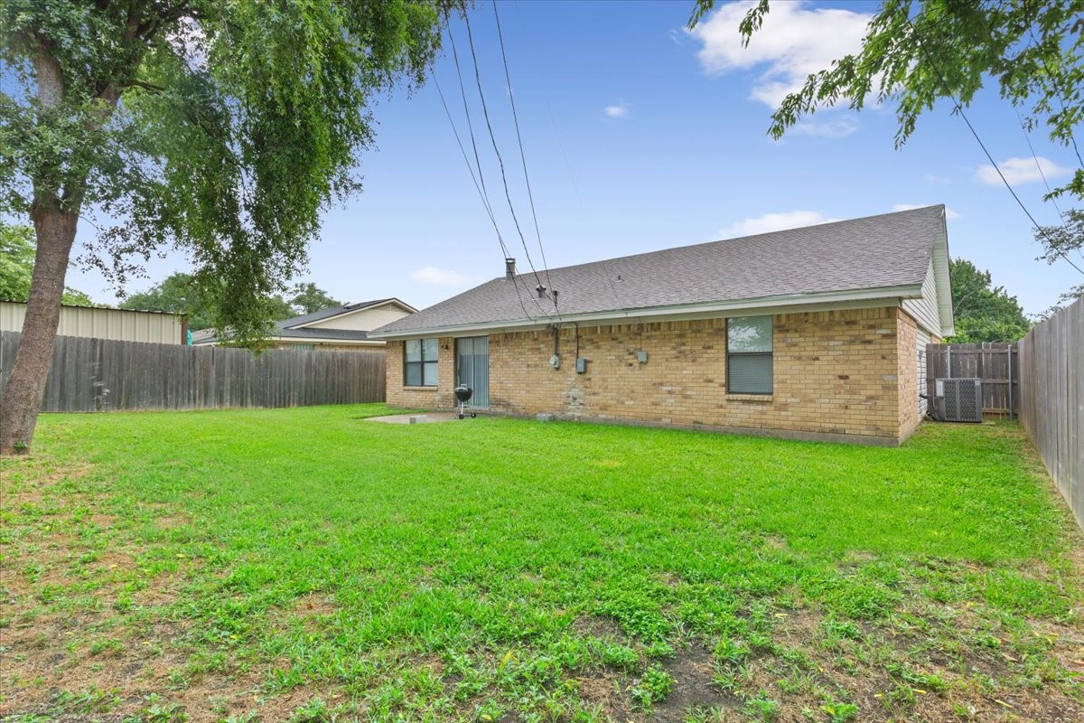 1933 Century Drive Waco TX 76712