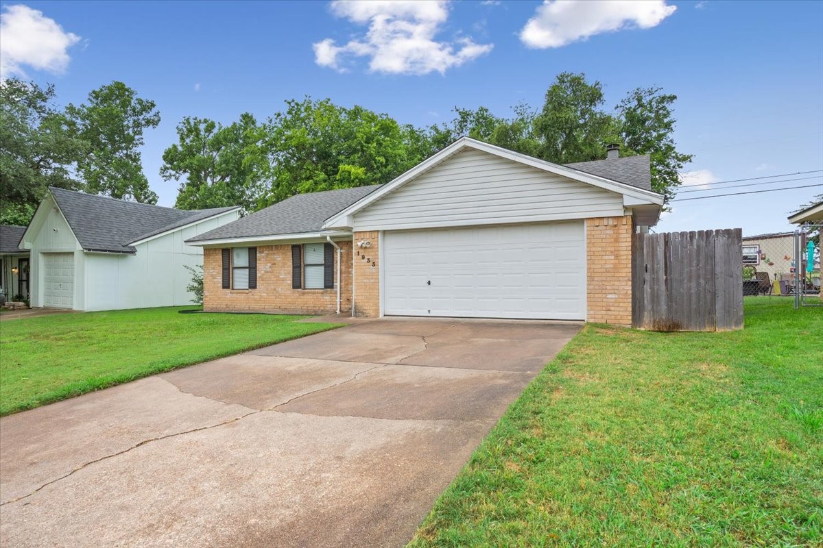 1933 Century Drive Waco TX 76712
