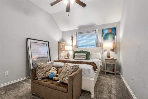 2731 Vela Grand Prairie TX 75054