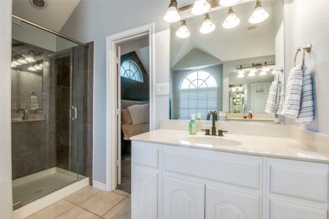 2731 Vela Grand Prairie TX 75054