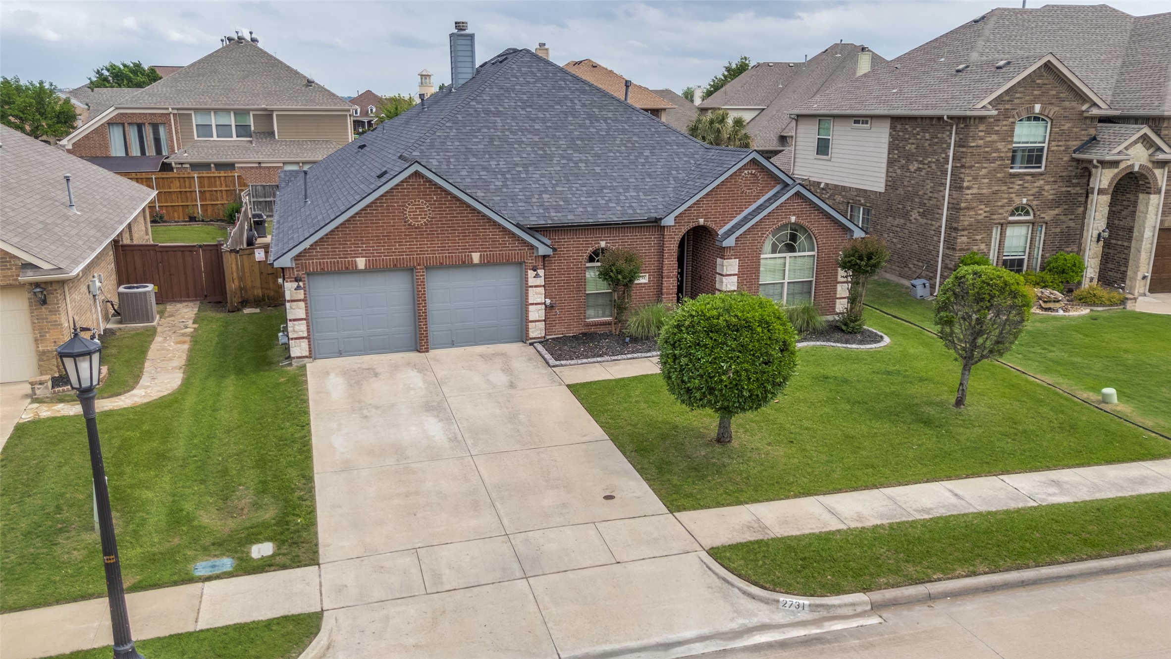 2731 Vela Grand Prairie TX 75054