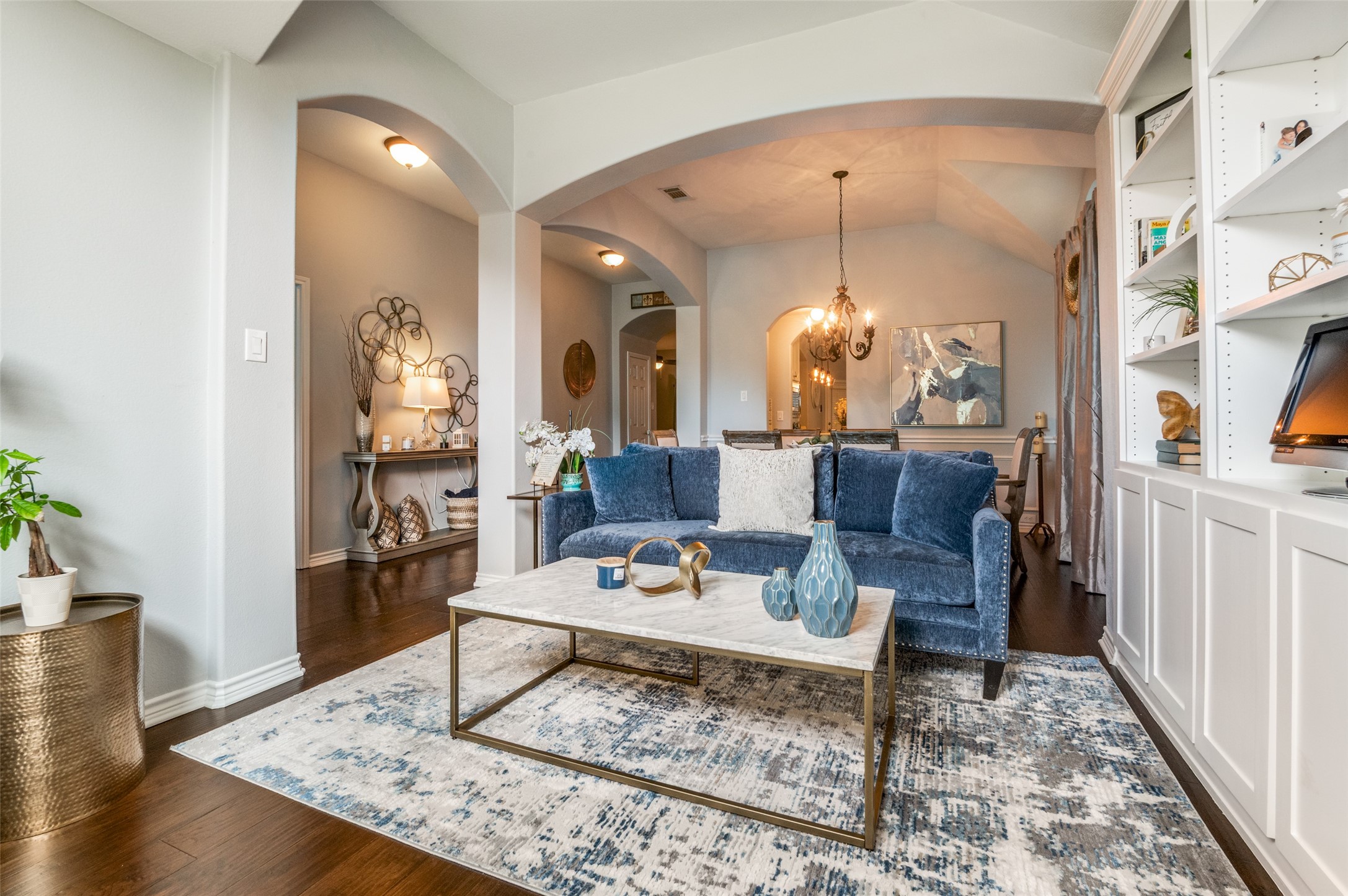 2731 Vela Grand Prairie TX 75054