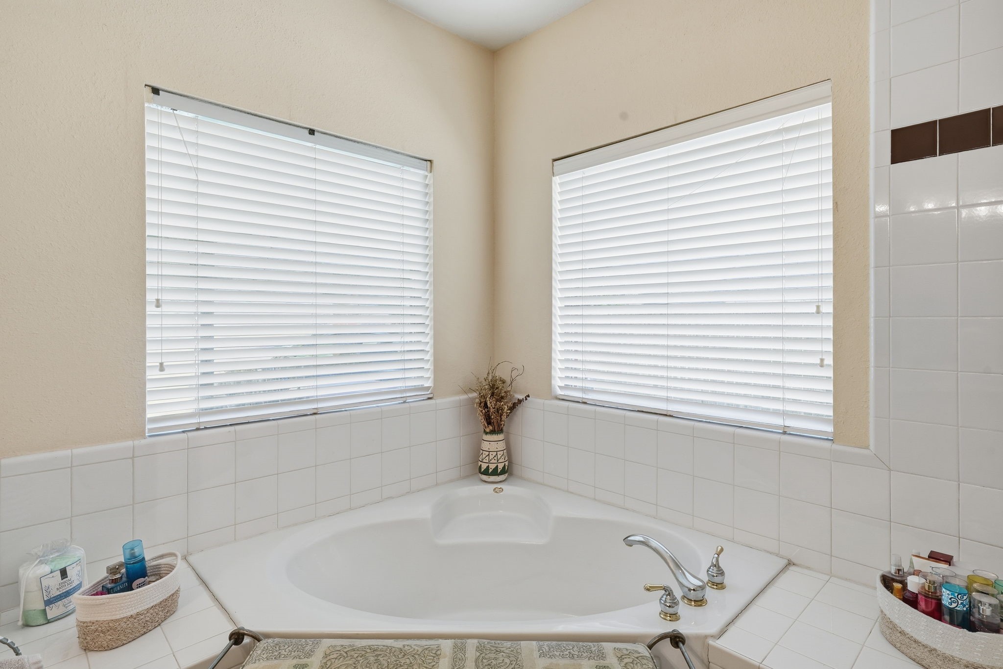 5010 Coventry Lane Arlington TX 76017