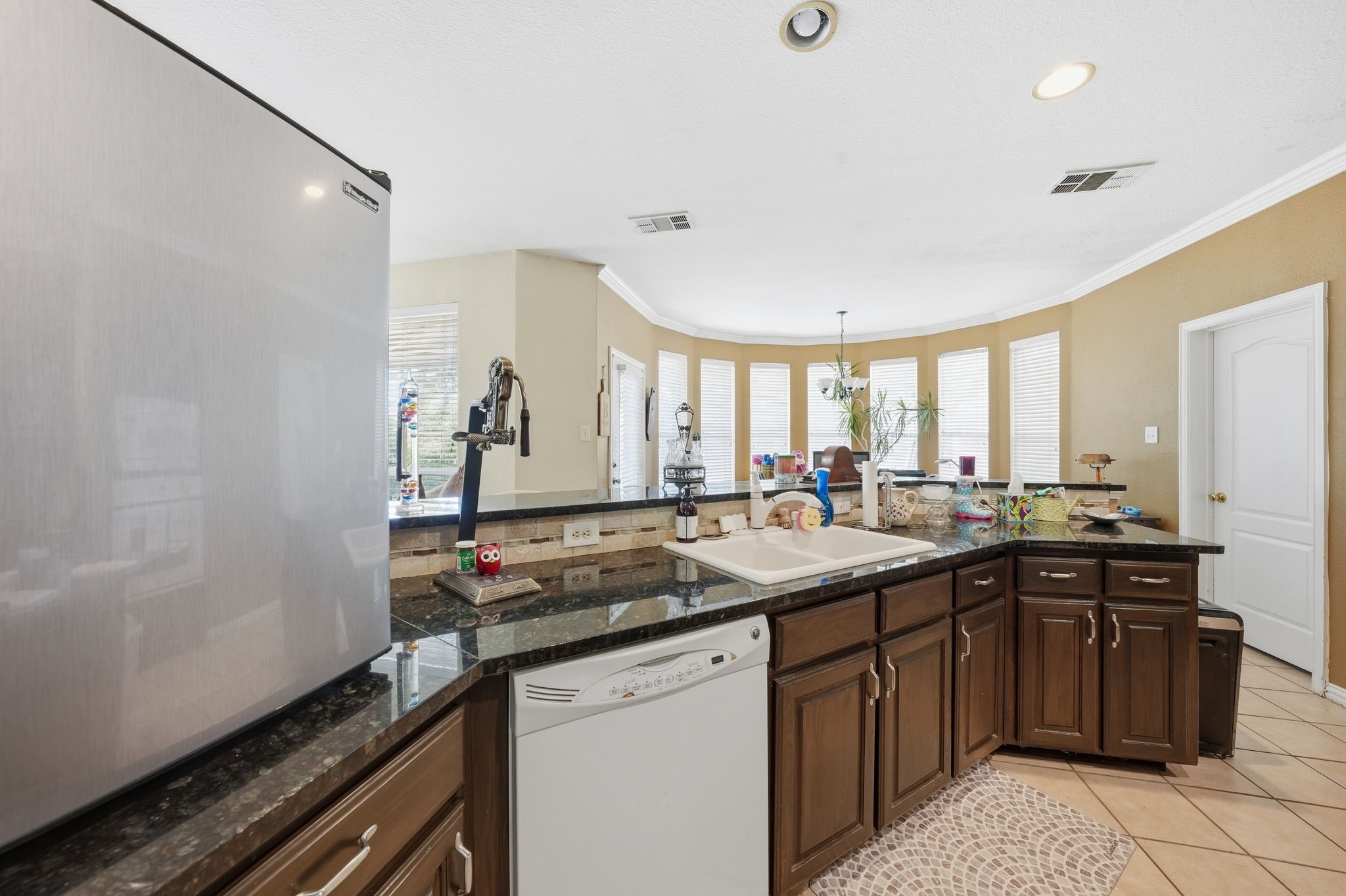 5010 Coventry Lane Arlington TX 76017