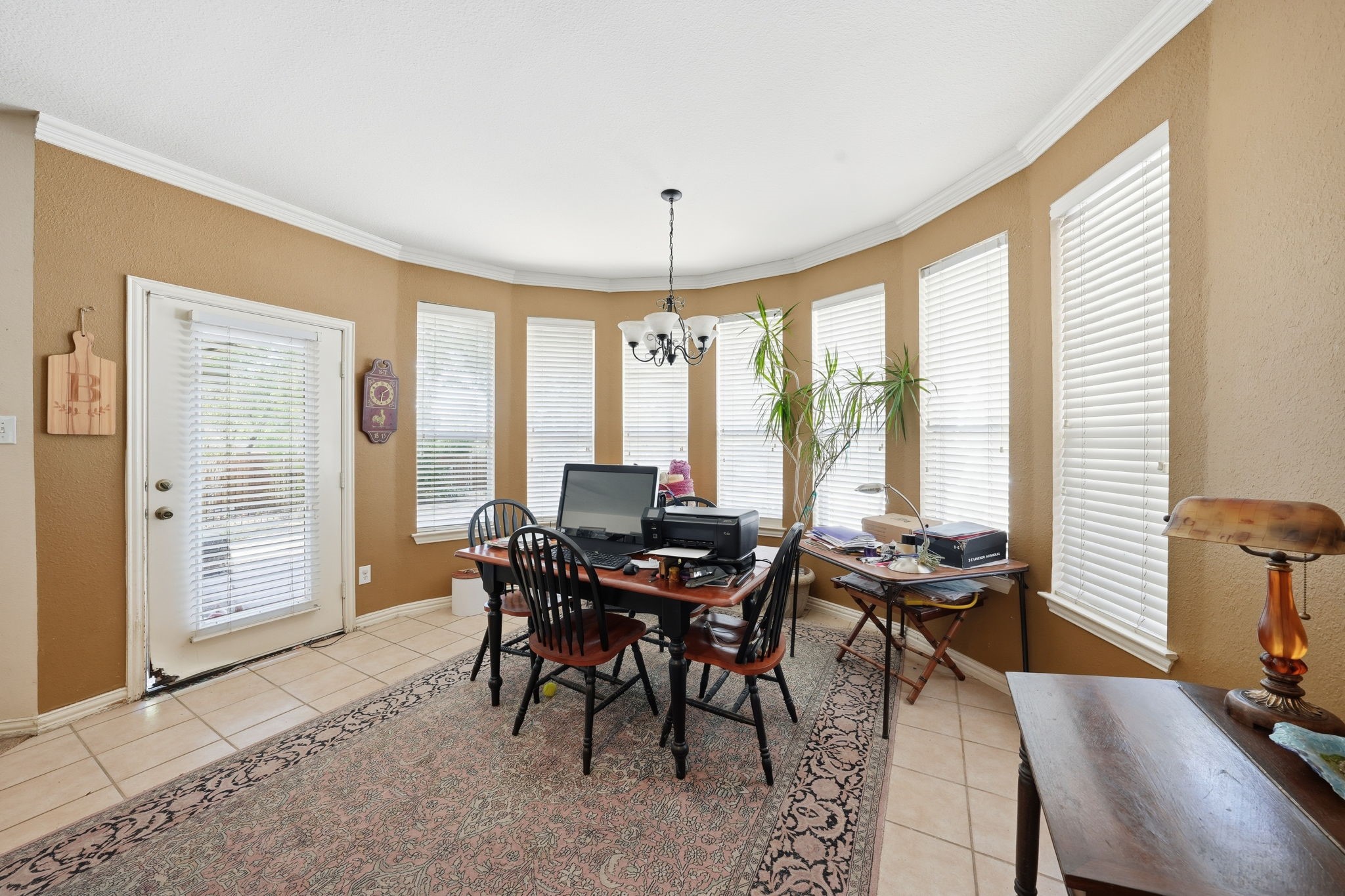 5010 Coventry Lane Arlington TX 76017