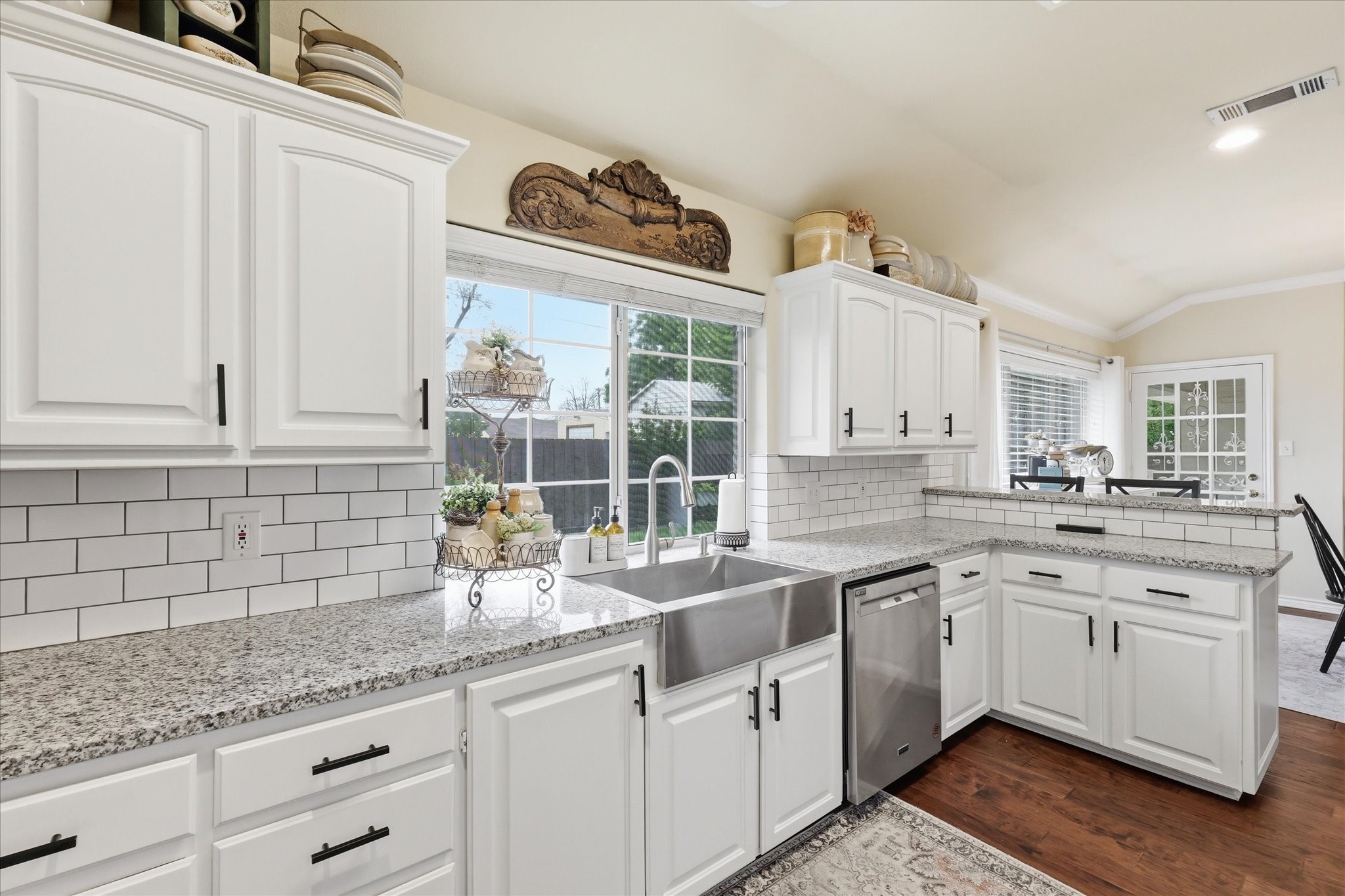 202 Colonial Heights Sanger TX 76266