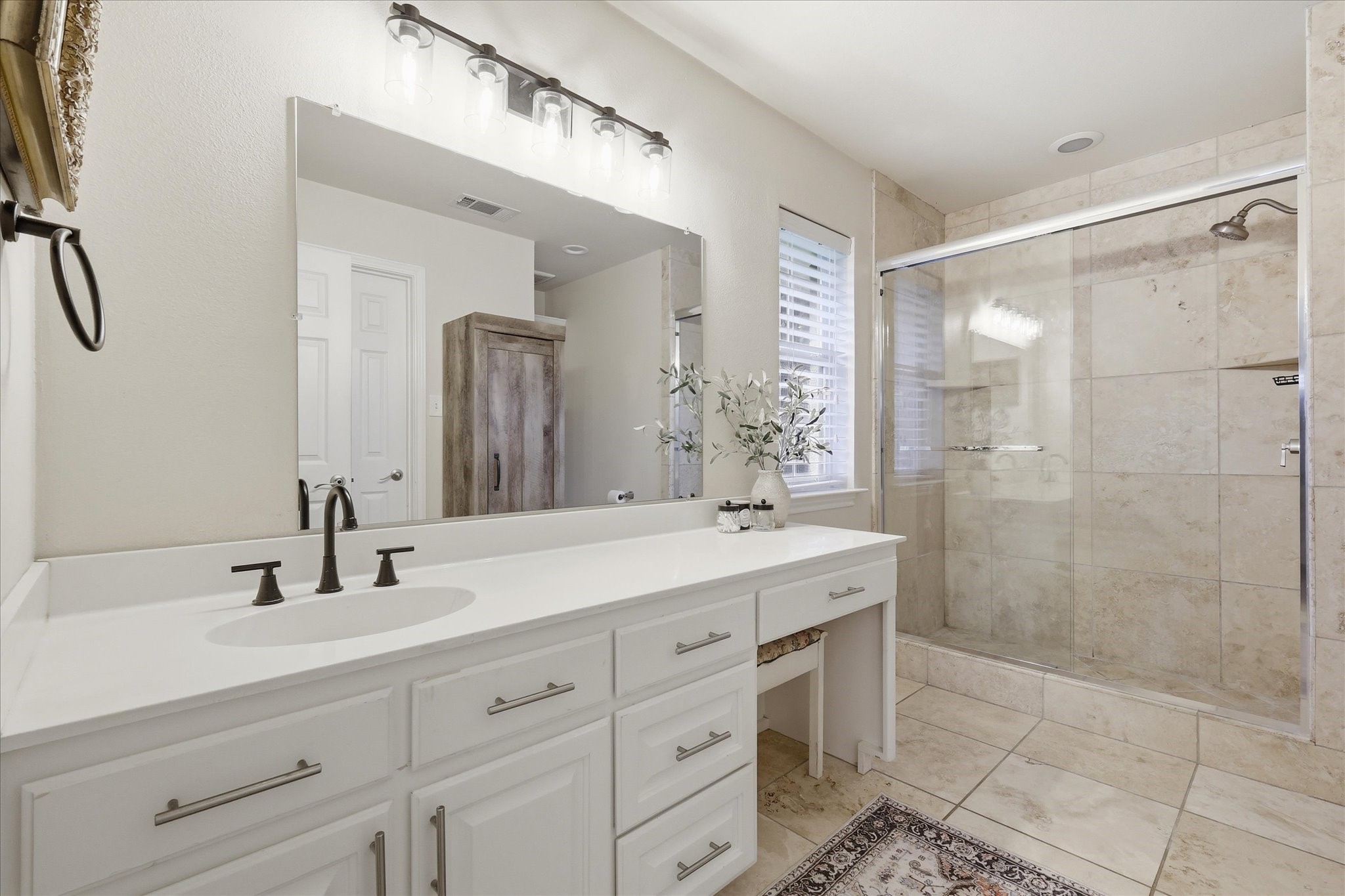202 Colonial Heights Sanger TX 76266