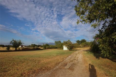 301 Travis Street Ranger TX 76470