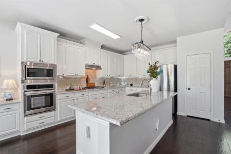 913 Royal Oaks Drive Mckinney TX 75072