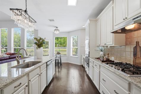 913 Royal Oaks Drive Mckinney TX 75072