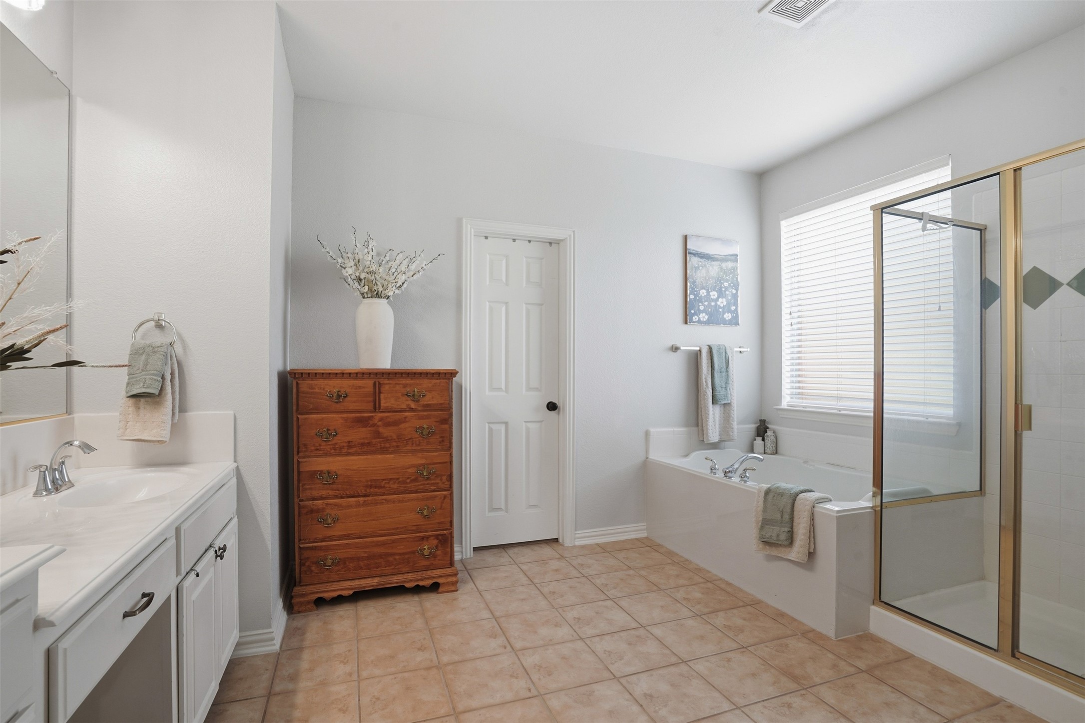 913 Royal Oaks Drive Mckinney TX 75072