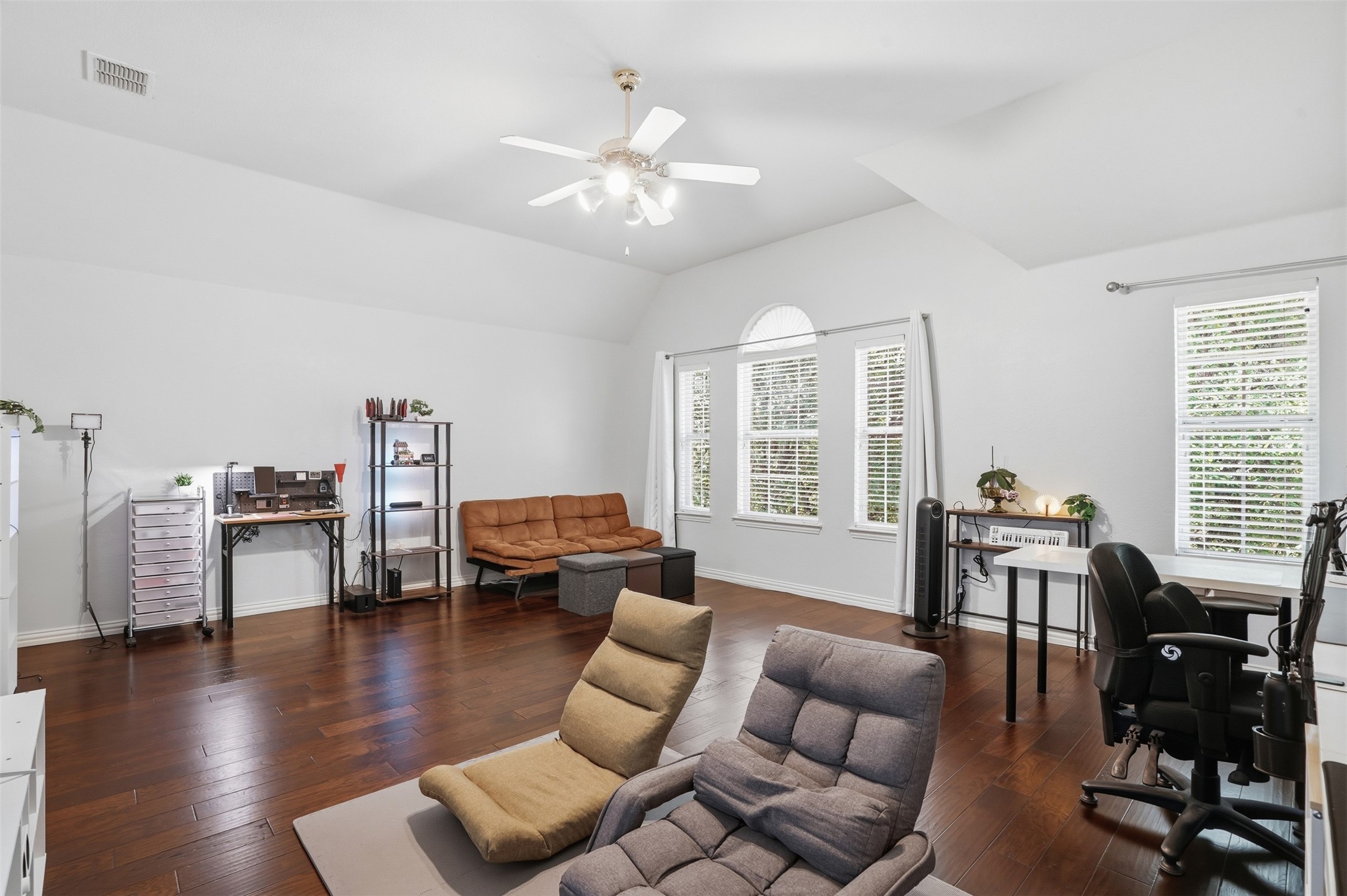 913 Royal Oaks Drive Mckinney TX 75072
