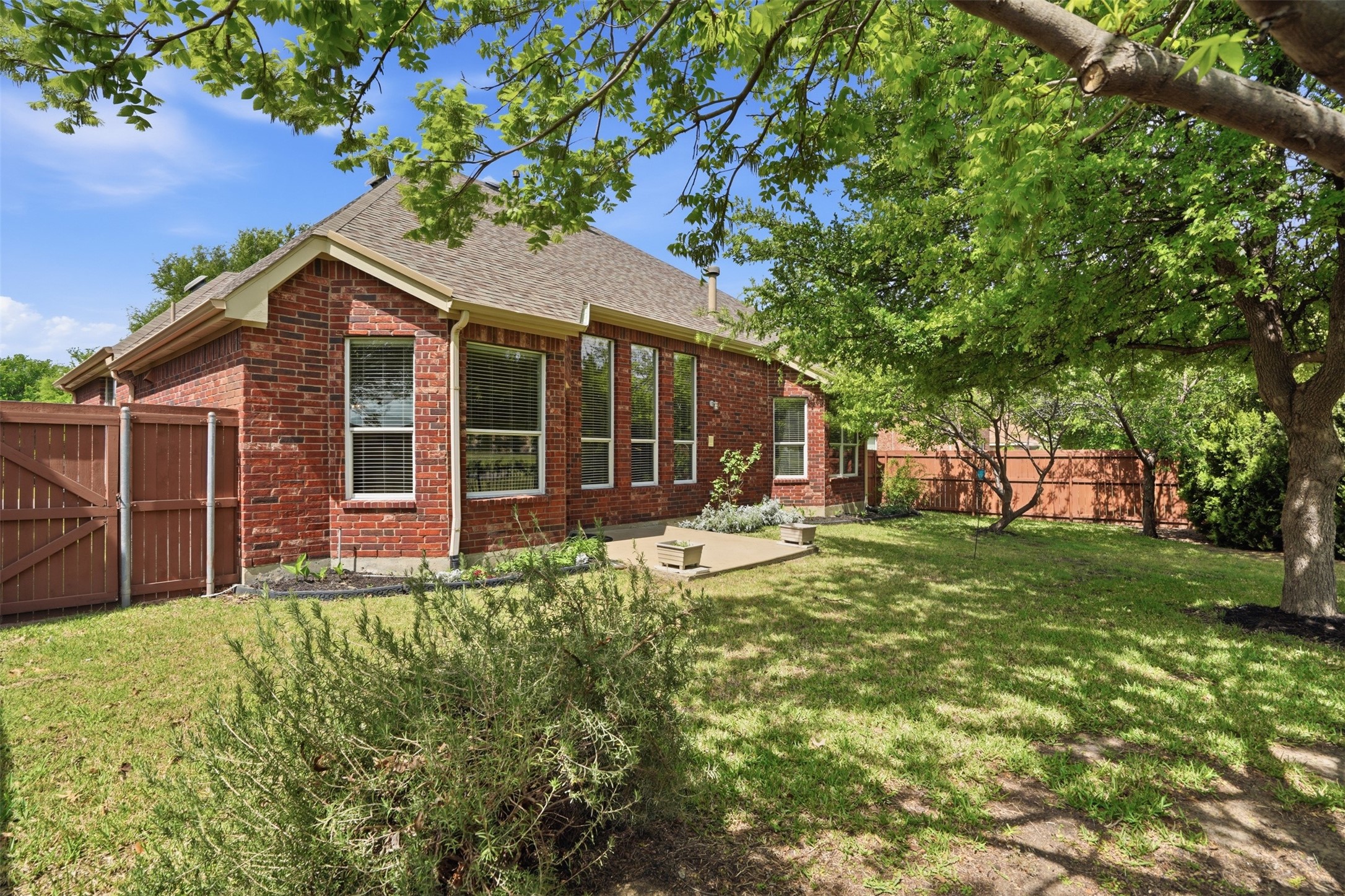 913 Royal Oaks Drive Mckinney TX 75072