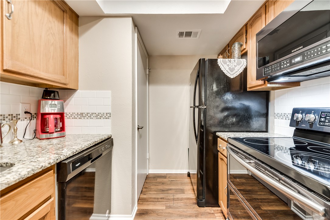 419 San Mateo Drive Garland TX 75043