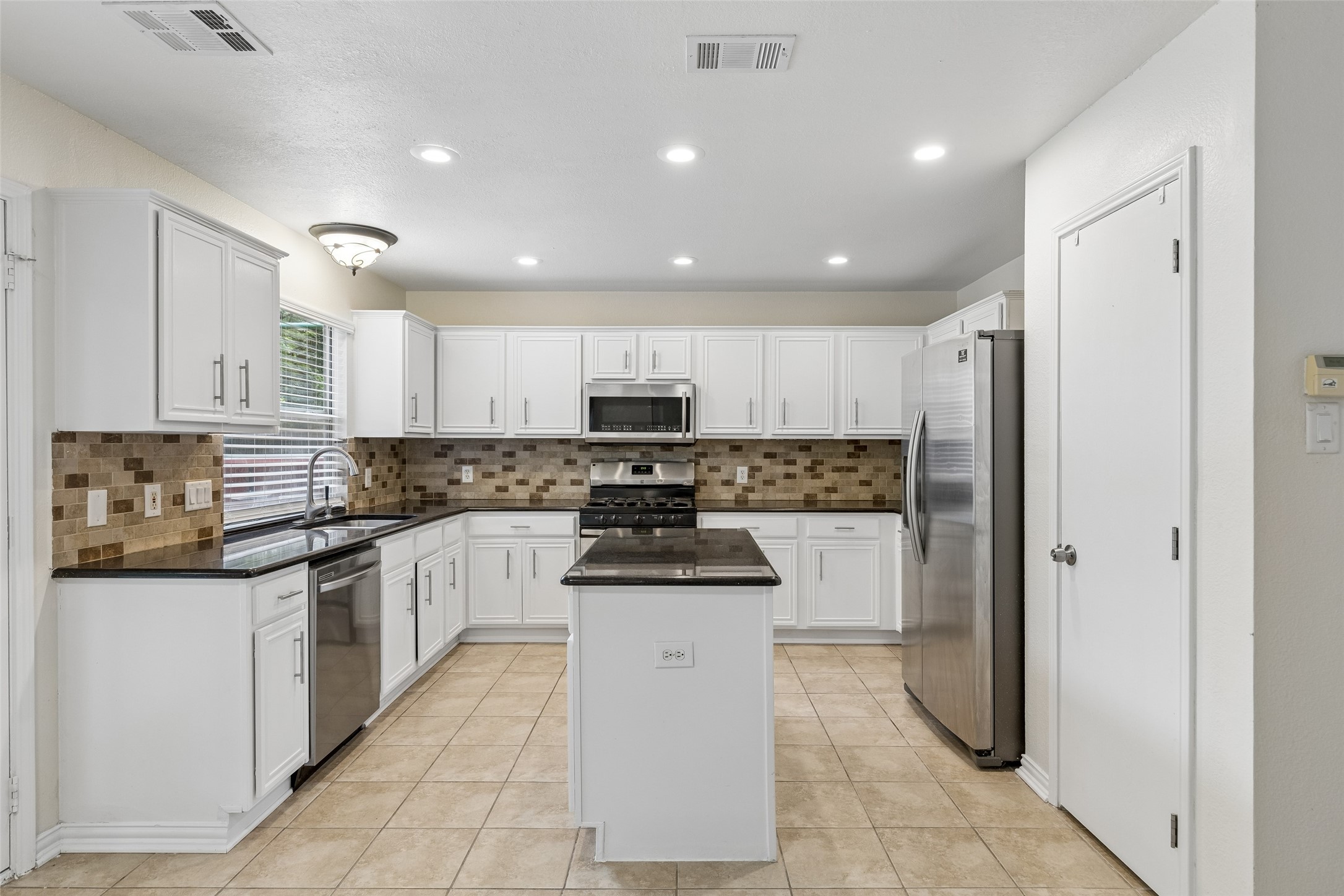 9025 Hampton Court Mckinney TX 75071