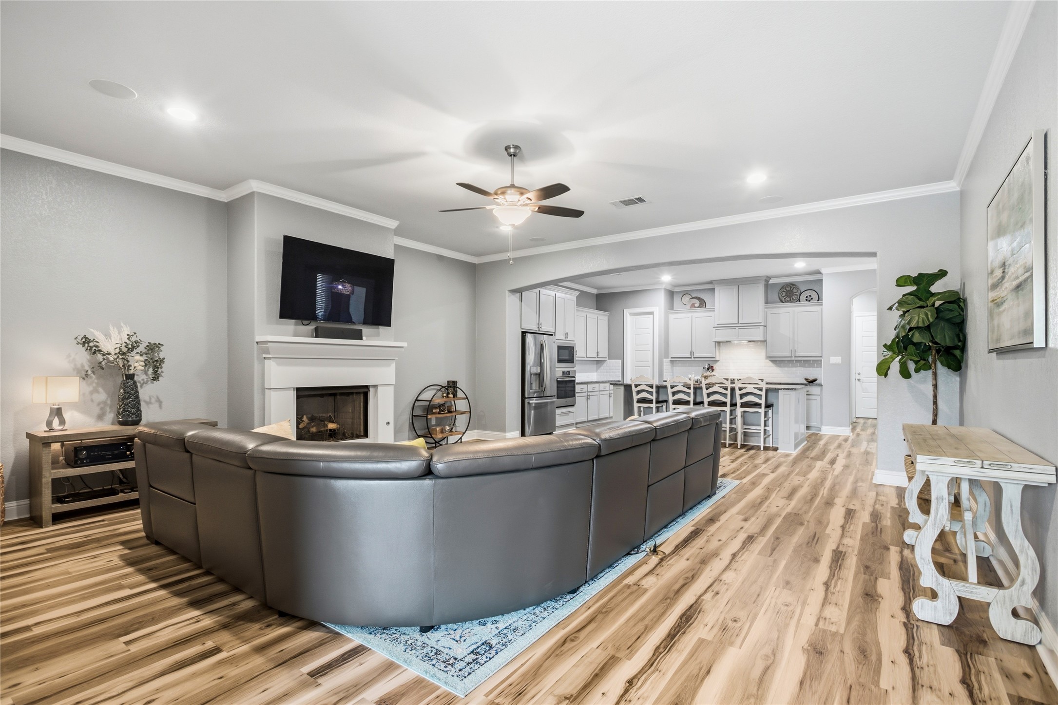 8228 Odell Street North Richland Hills TX 76182