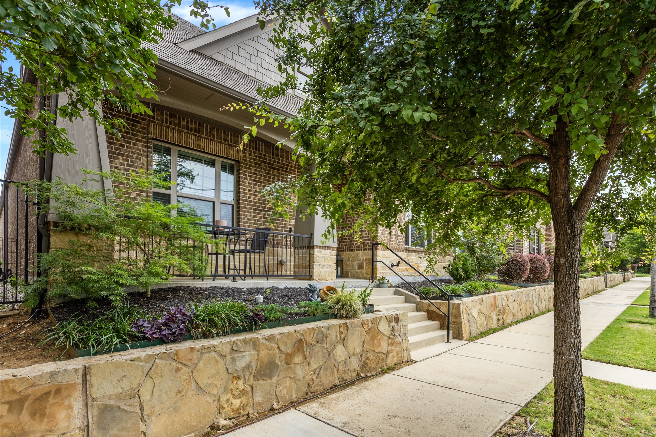 8228 Odell Street North Richland Hills TX 76182
