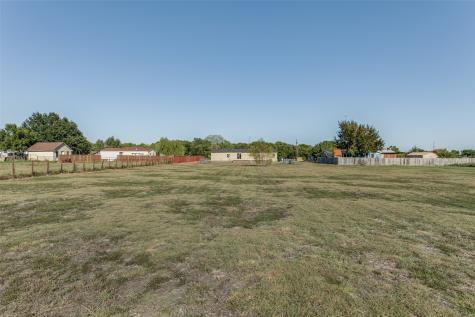 9738 Olive Street Princeton TX 75407