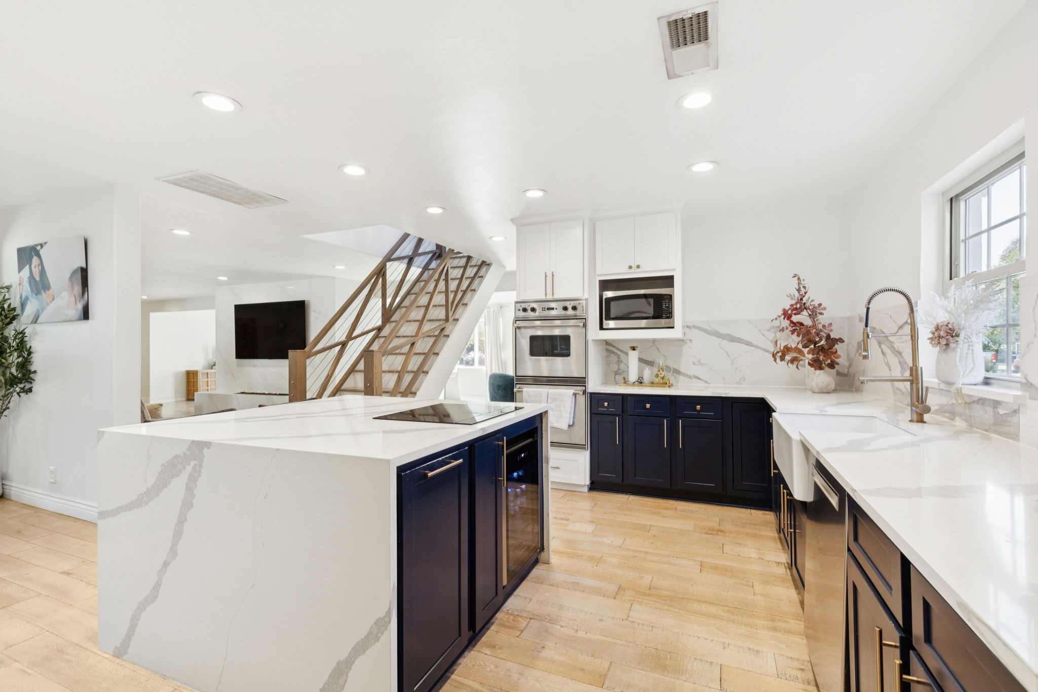 4863 Allencrest Lane Dallas TX 75244