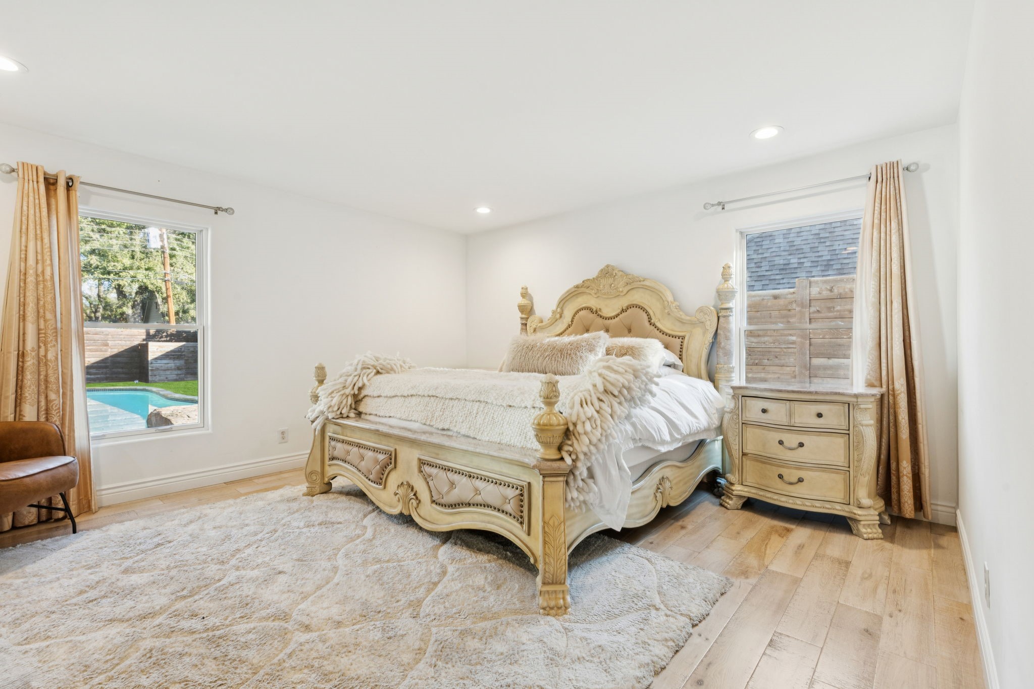 4863 Allencrest Lane Dallas TX 75244