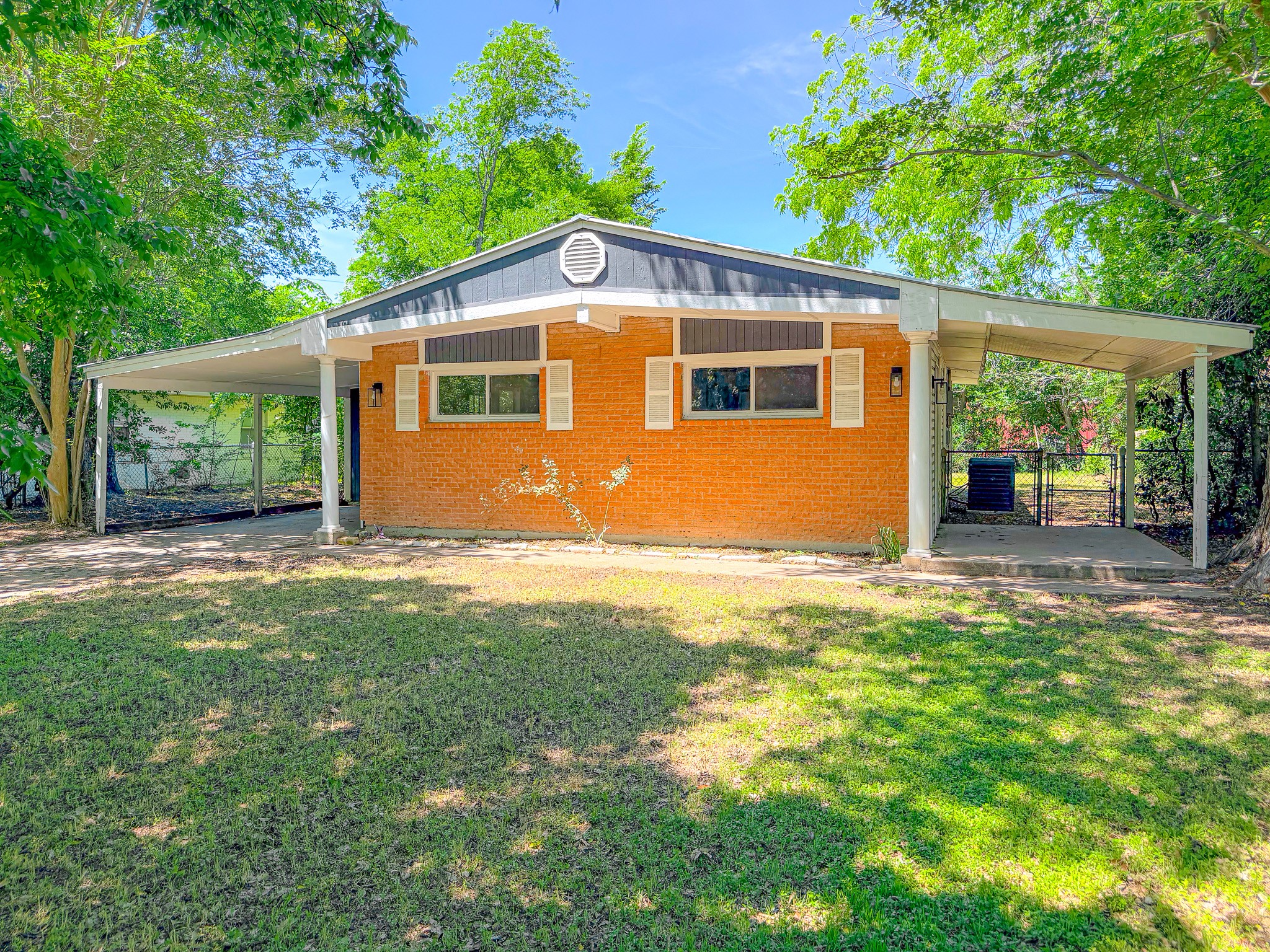 3006 Lynne Avenue Corsicana TX 75110
