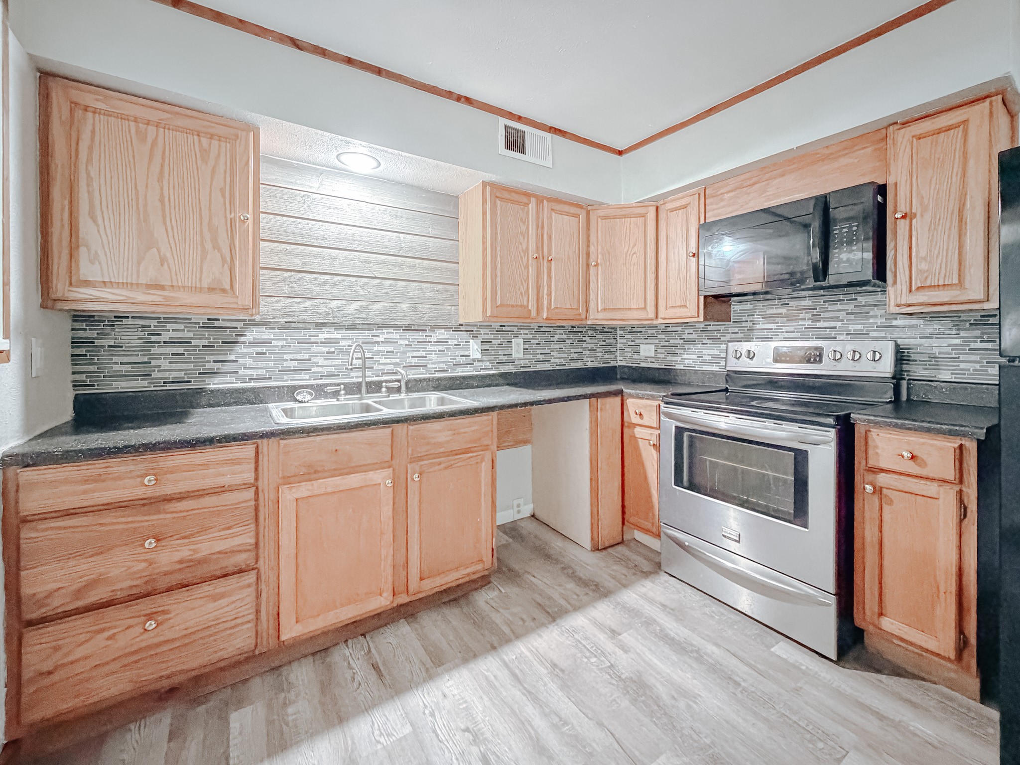 3006 Lynne Avenue Corsicana TX 75110